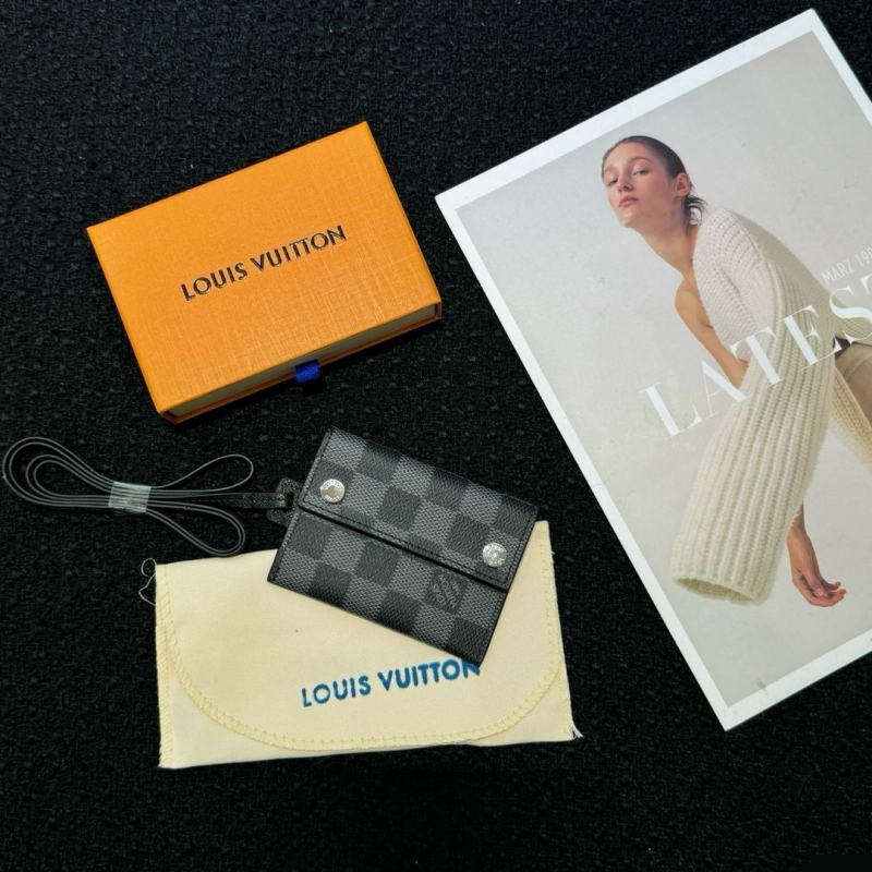 LV